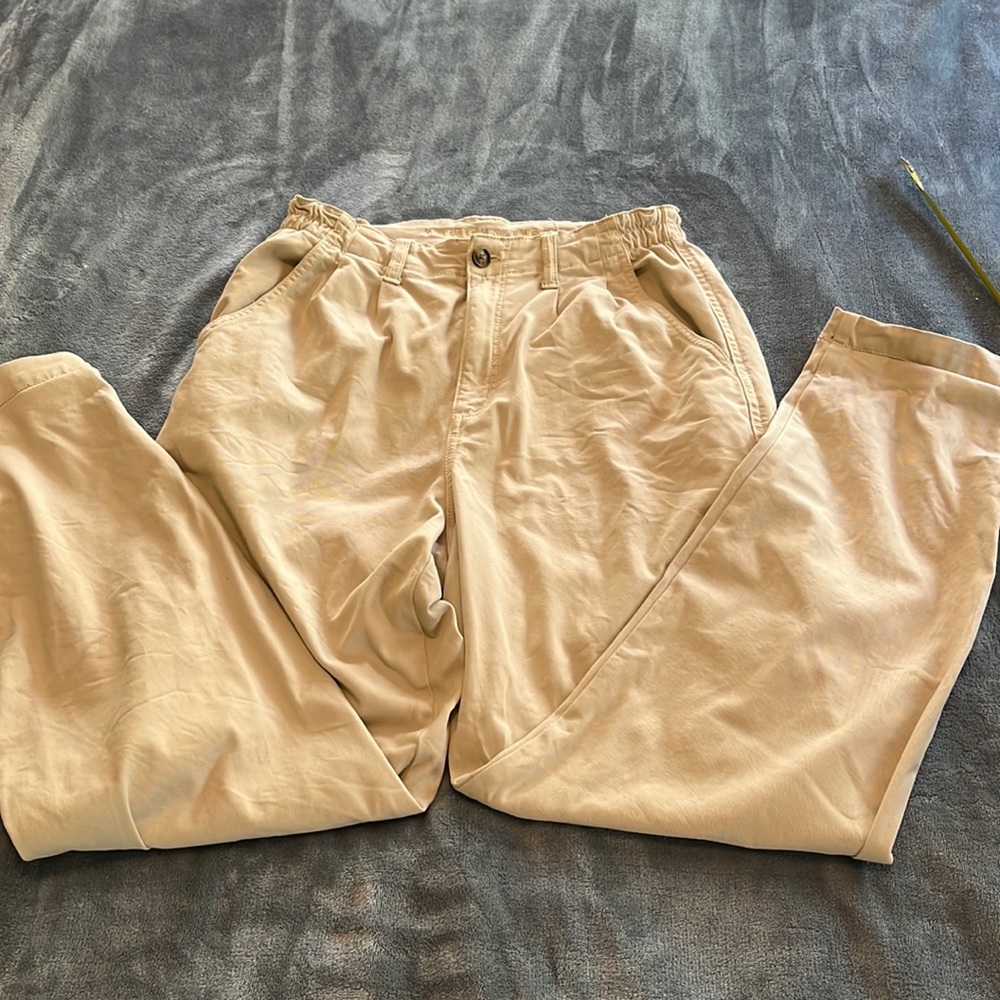 American Eagle khaki pants